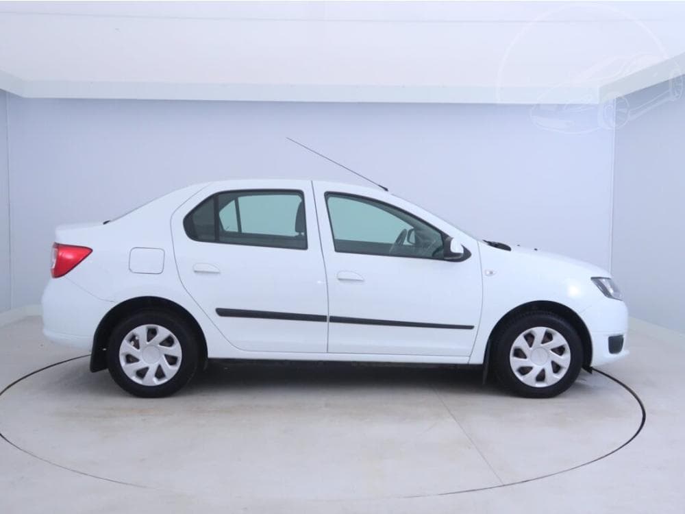 2015 Dacia Logan - 11