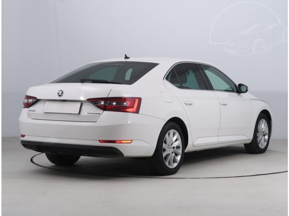 2016 Škoda SUPERB - 5