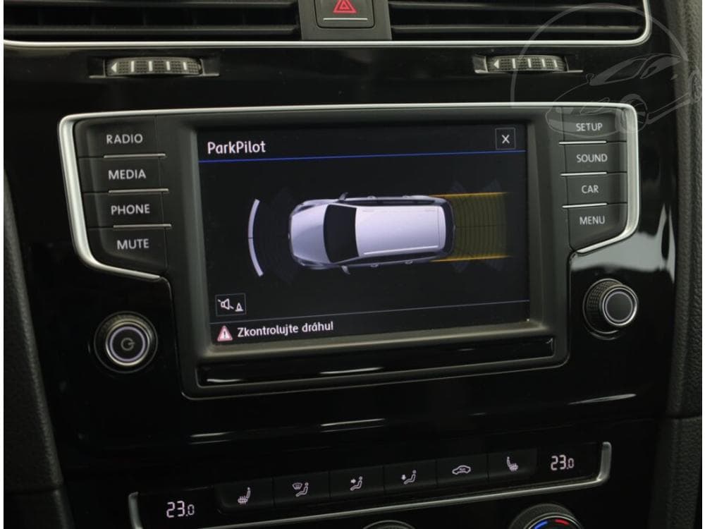 2016 Volkswagen GOLF - 14