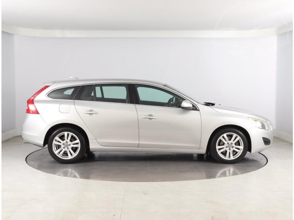 2012 Volvo V60 - 11