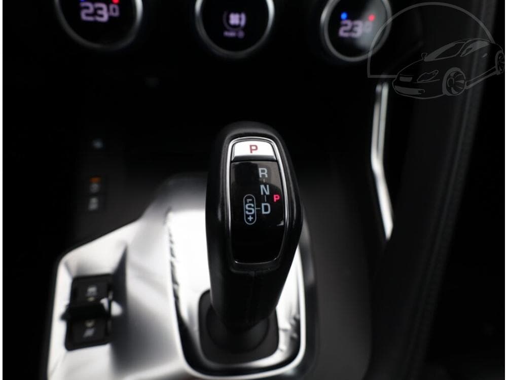 2021 Jaguar E-PACE - 37