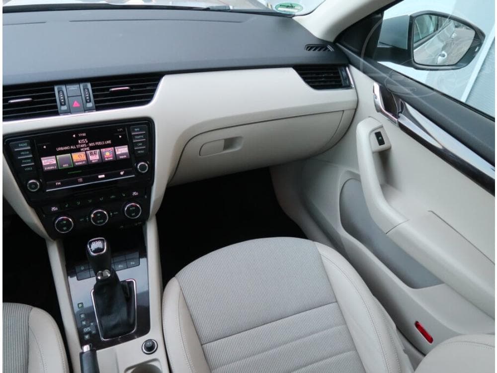 2015 Škoda OCTAVIA - 15