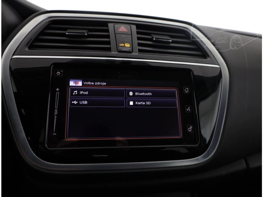 2019 Suzuki S-Cross - 13