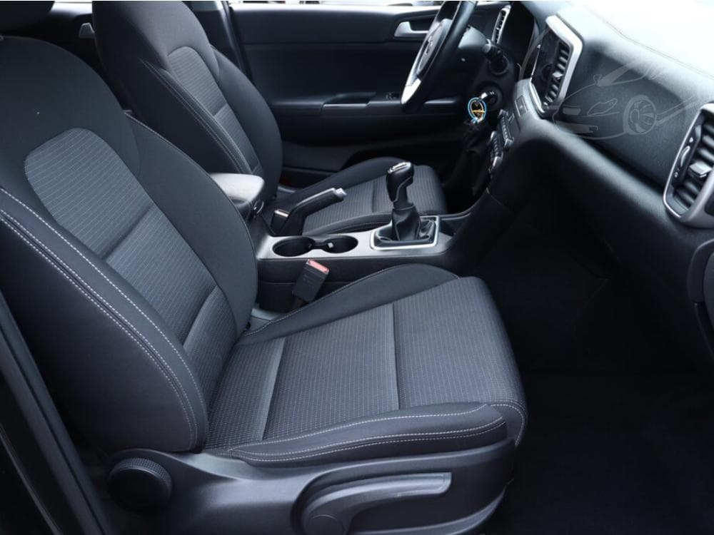 2021 Kia SPORTAGE - 13