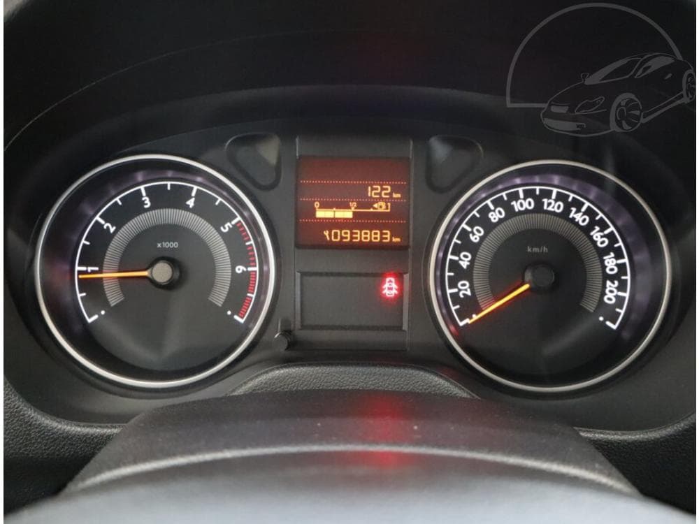 2012 Peugeot 301 - 11