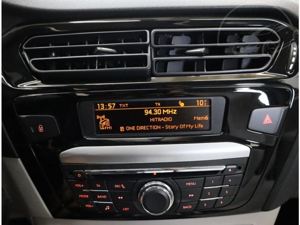 2012 Peugeot 301 - 12