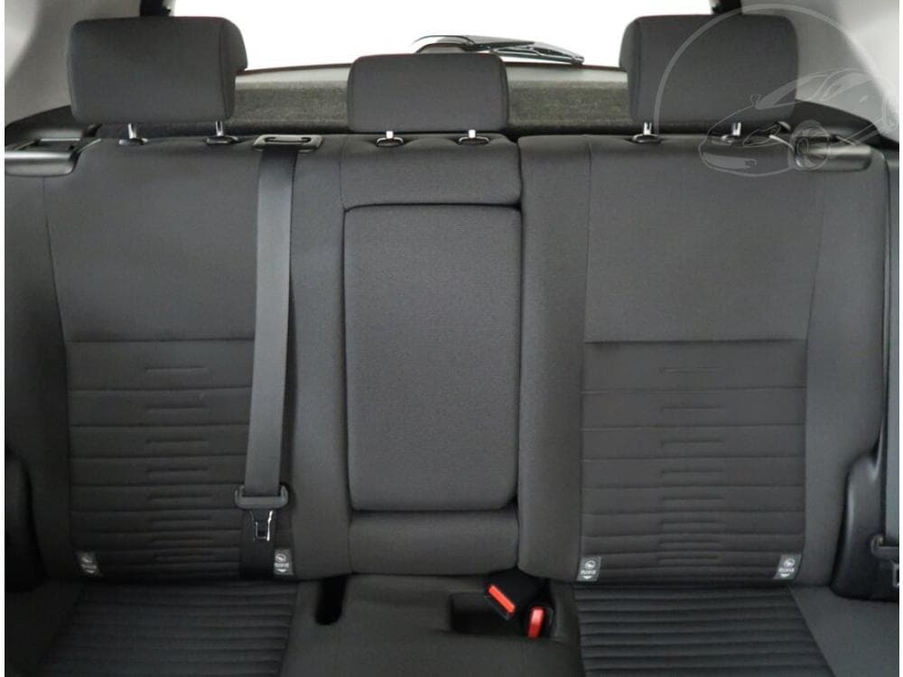 2017 Toyota Auris - 10