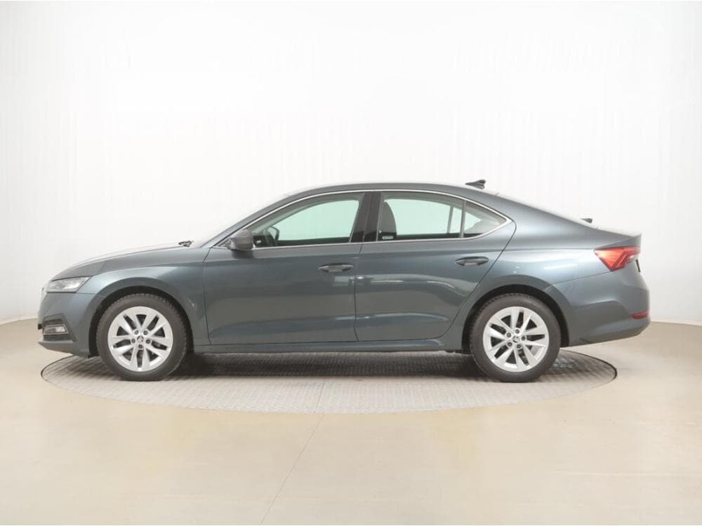 2022 Škoda OCTAVIA - 7