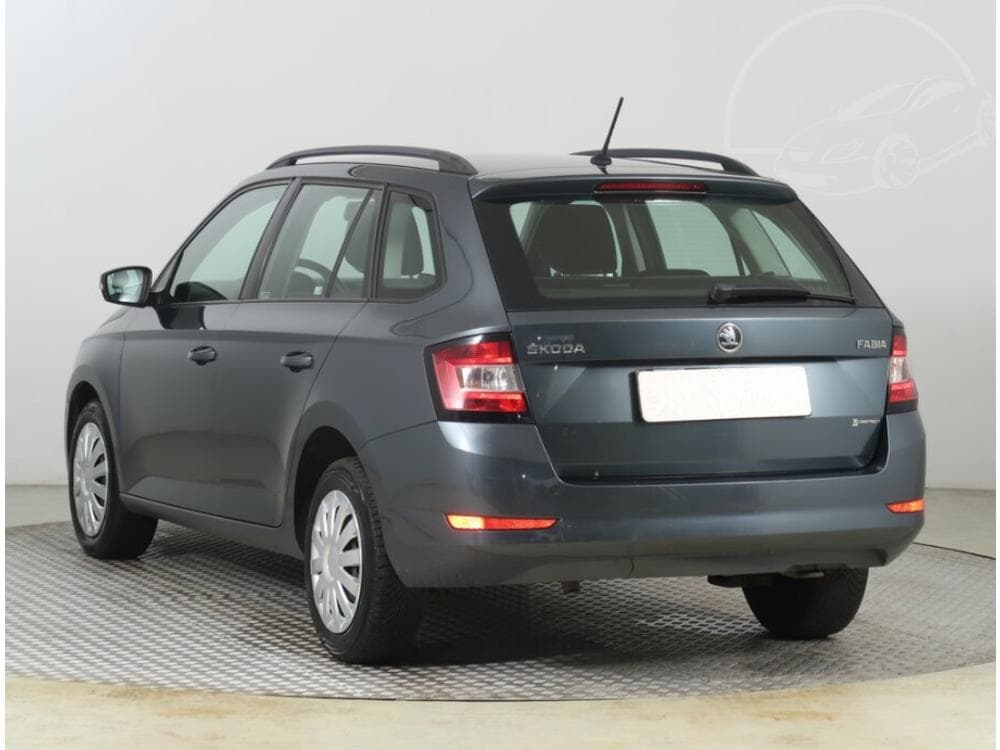 2019 Škoda FABIA - 4