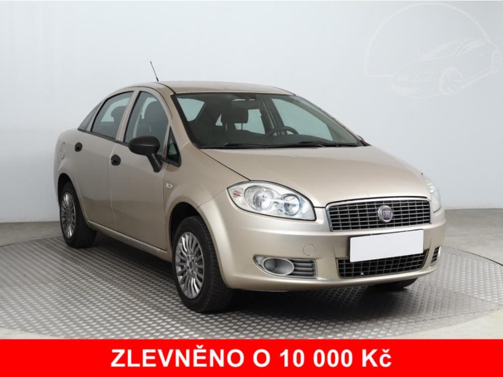 2010 Fiat LINEA