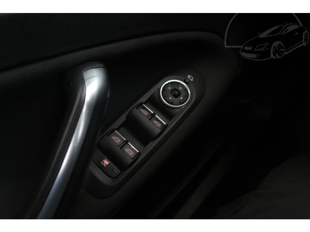 2013 Ford MONDEO - 15
