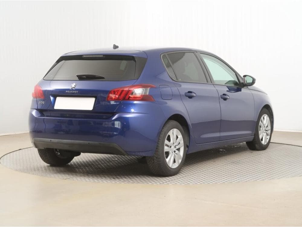 2018 Peugeot 308 - 5