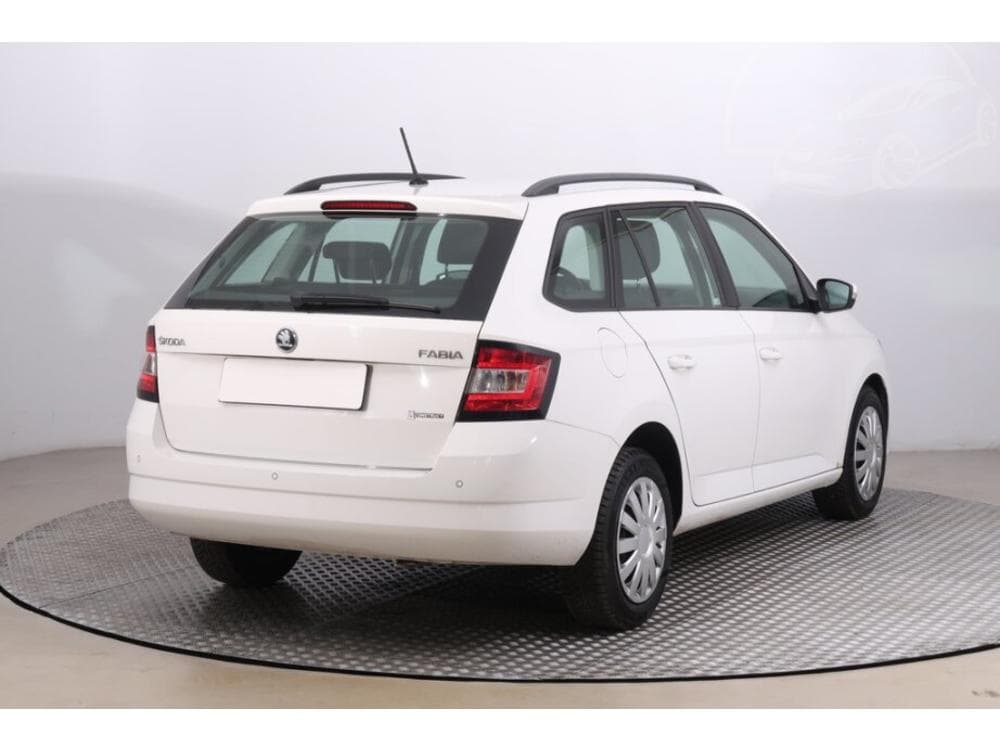 2018 Škoda FABIA - 5