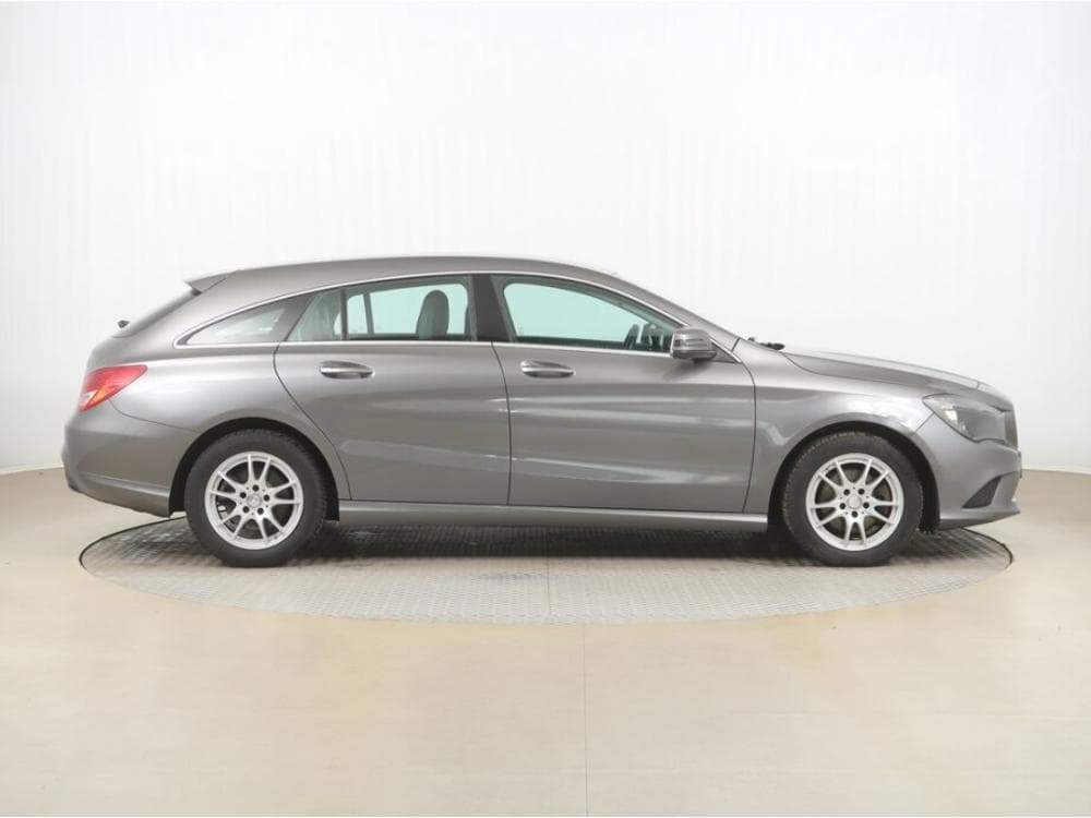 2015 Mercedes-Benz Cla - 6