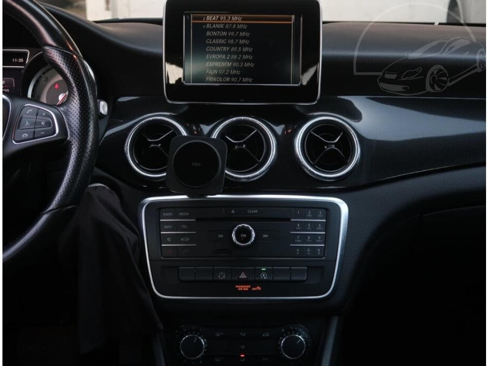 2015 Mercedes-Benz Cla - 12