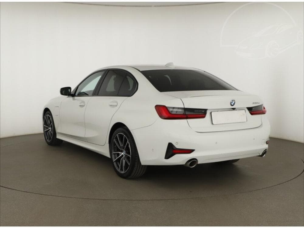 2019 BMW 3-SERIES - 10