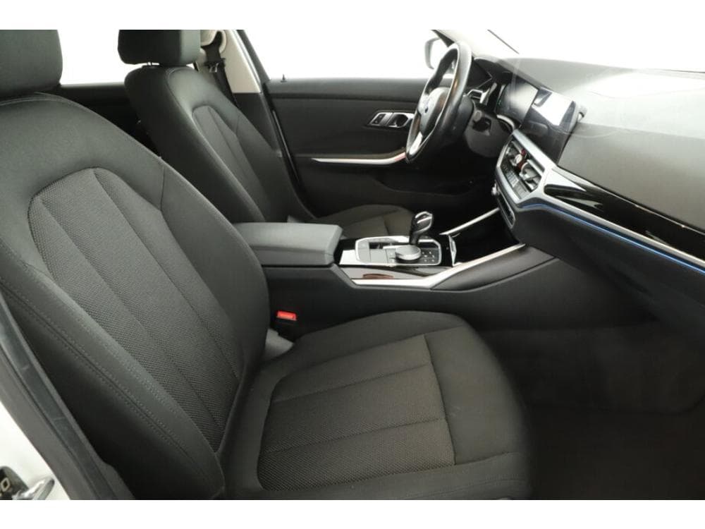 2019 BMW 3-SERIES - 19