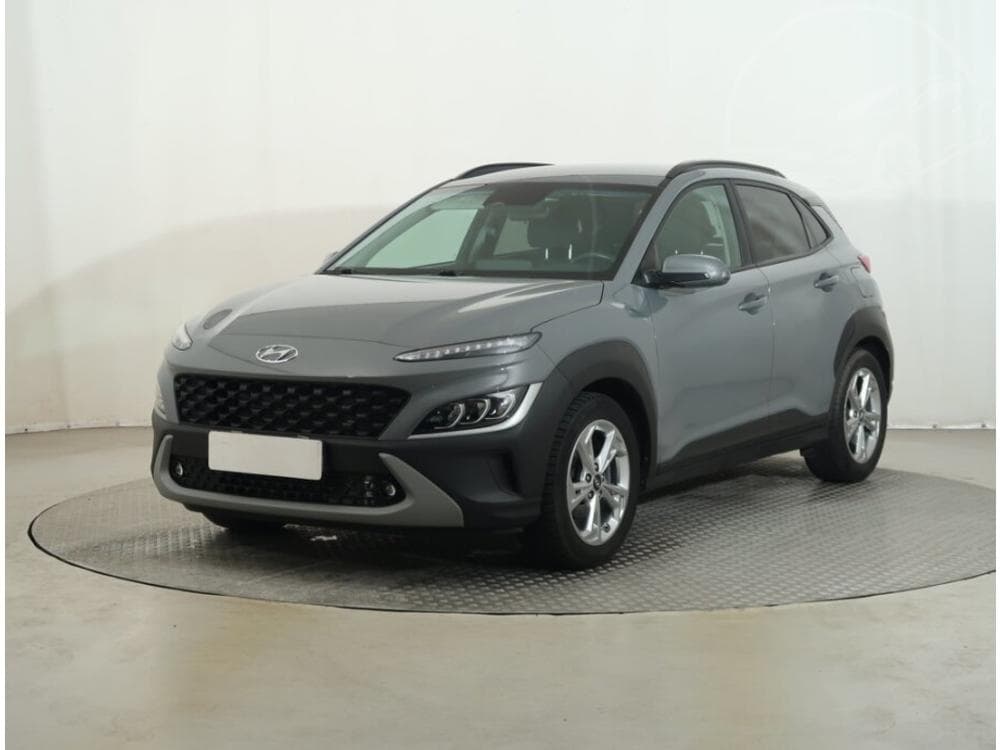 2022 Hyundai Kona - 2