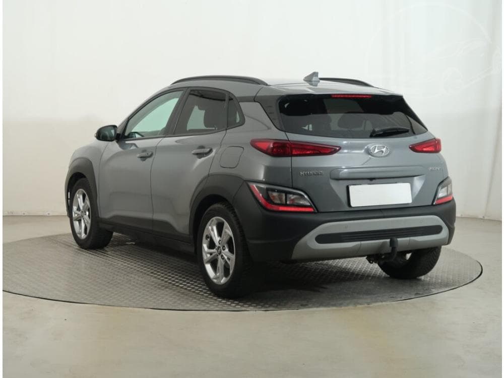 2022 Hyundai Kona - 4