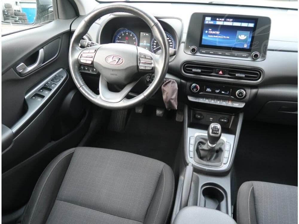 2022 Hyundai Kona - 7