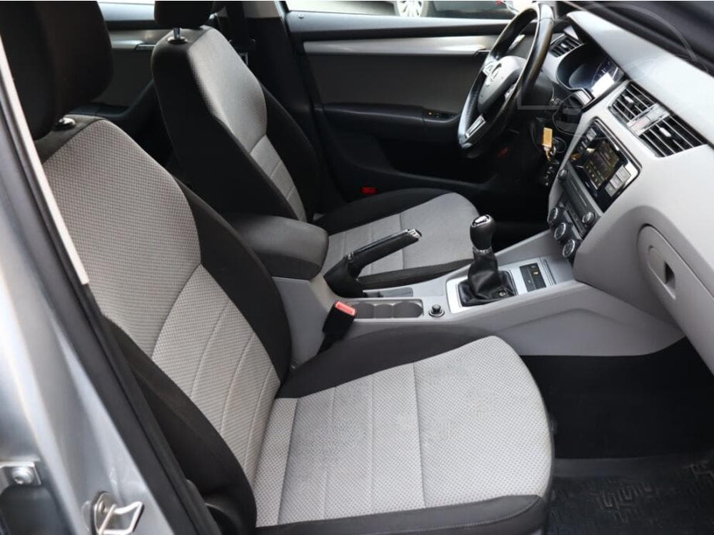 2015 Škoda OCTAVIA - 7