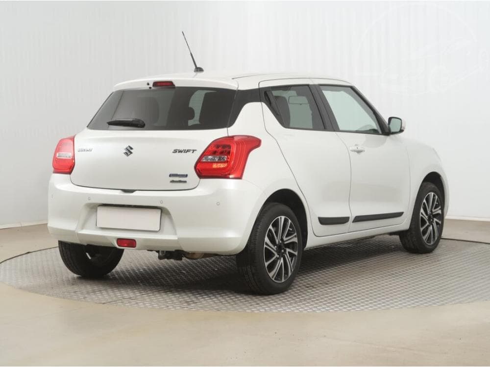 2022 Suzuki Swift - 5