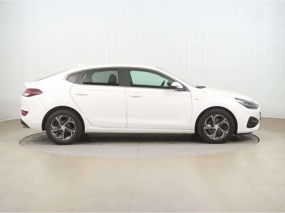 2023 Hyundai i30 - 16
