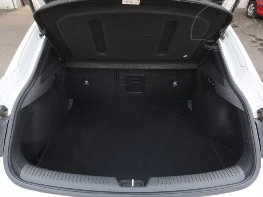 2023 Hyundai i30 - 40