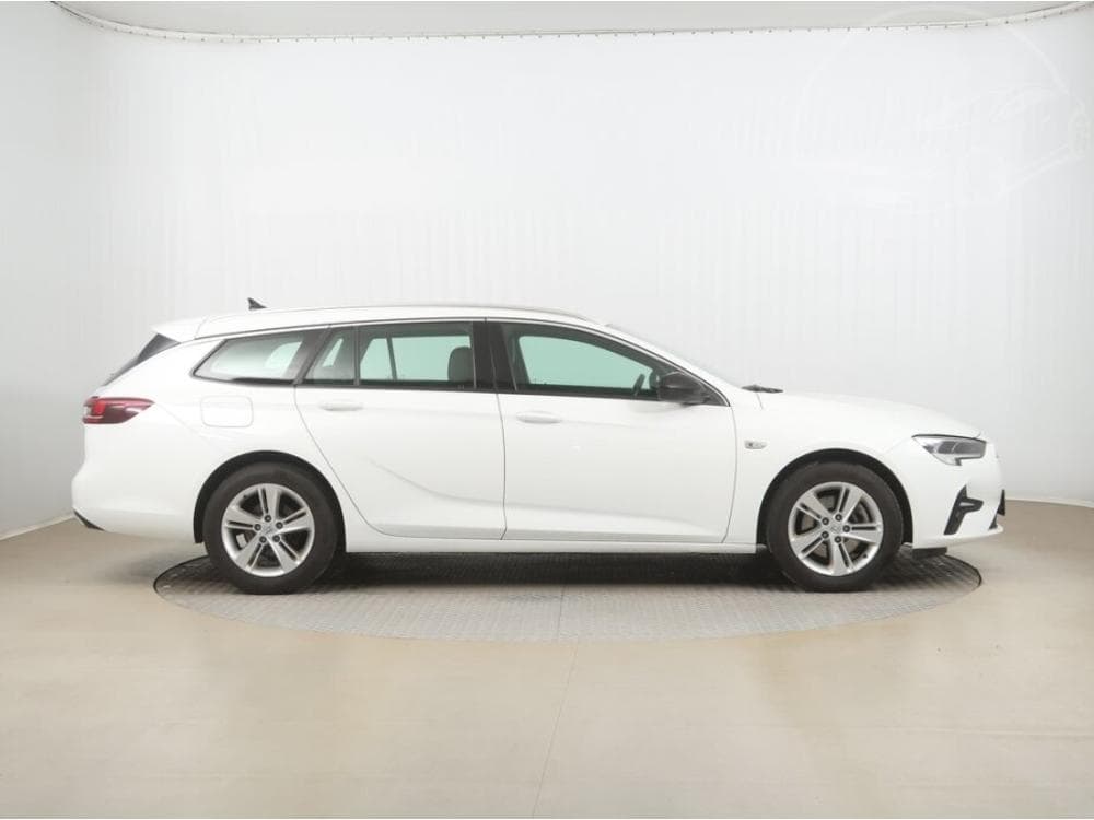 2021 Opel INSIGNIA - 16