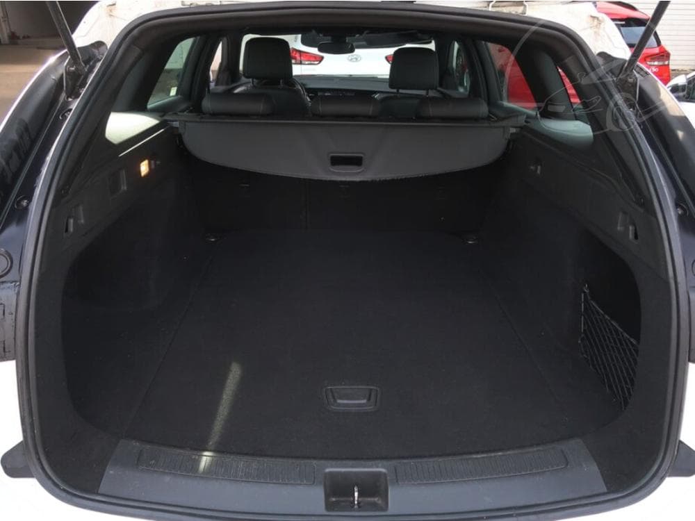2021 Opel INSIGNIA - 40