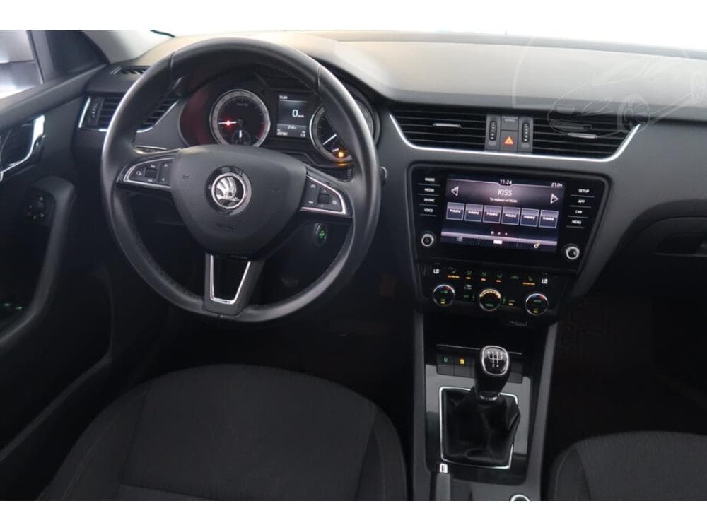 2018 Škoda OCTAVIA - 13