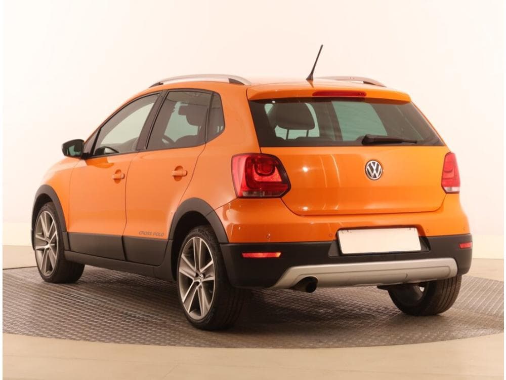 2011 Volkswagen Polo - 4