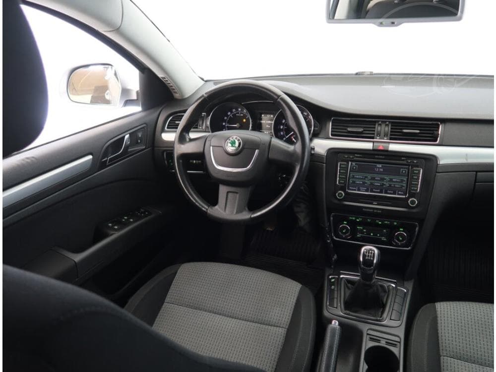 2008 Škoda SUPERB - 7