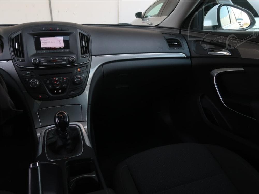 2014 Opel INSIGNIA - 8