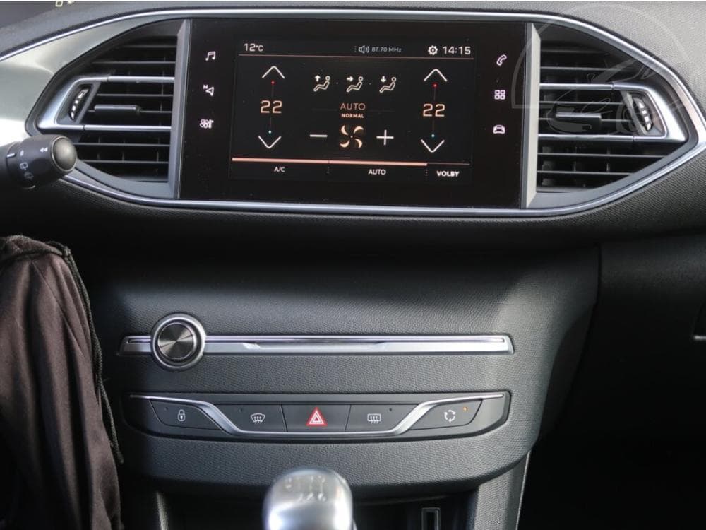 2018 Peugeot 308 - 12