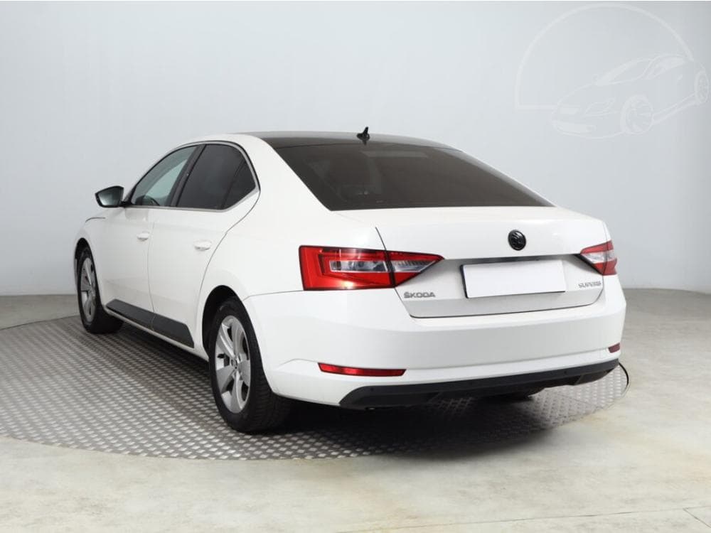 2018 Škoda SUPERB - 7