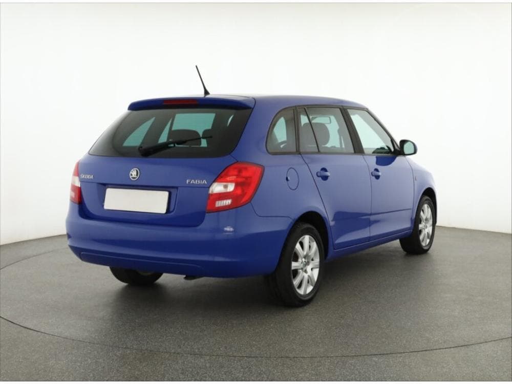 2014 Škoda FABIA - 5