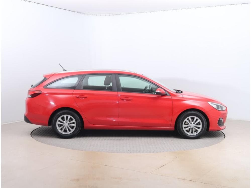 2019 Hyundai i30 - 26