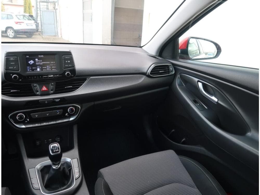 2019 Hyundai i30 - 36