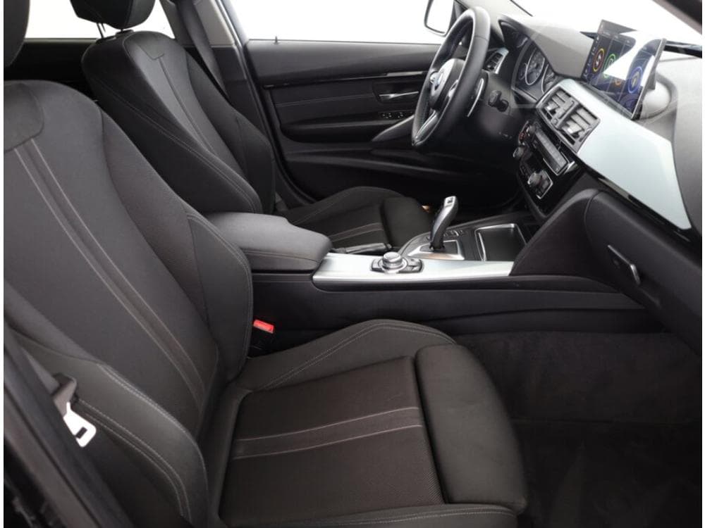 2017 BMW 3-SERIES - 13