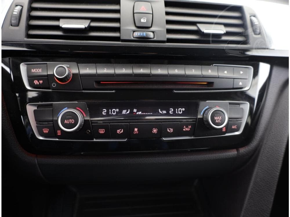 2017 BMW 3-SERIES - 19