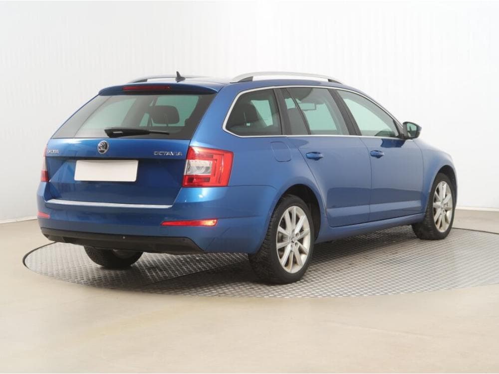 2014 Škoda OCTAVIA - 17