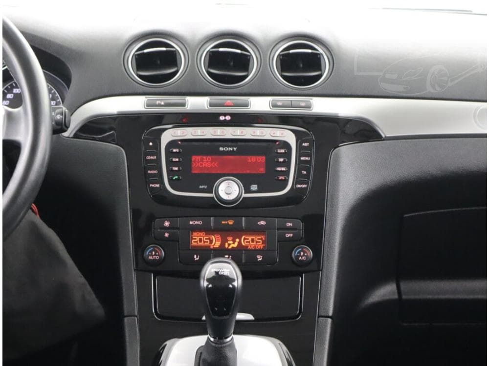 2012 Ford S-MAX - 45