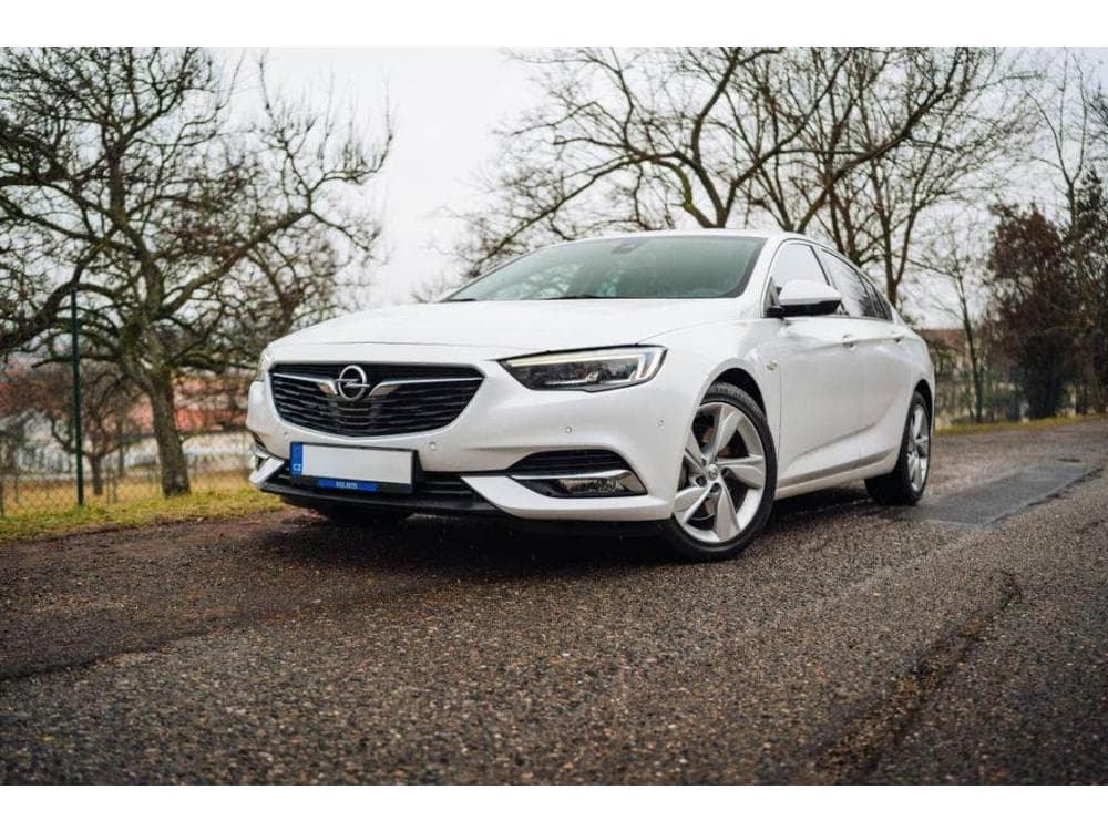 2017 Opel INSIGNIA - 13