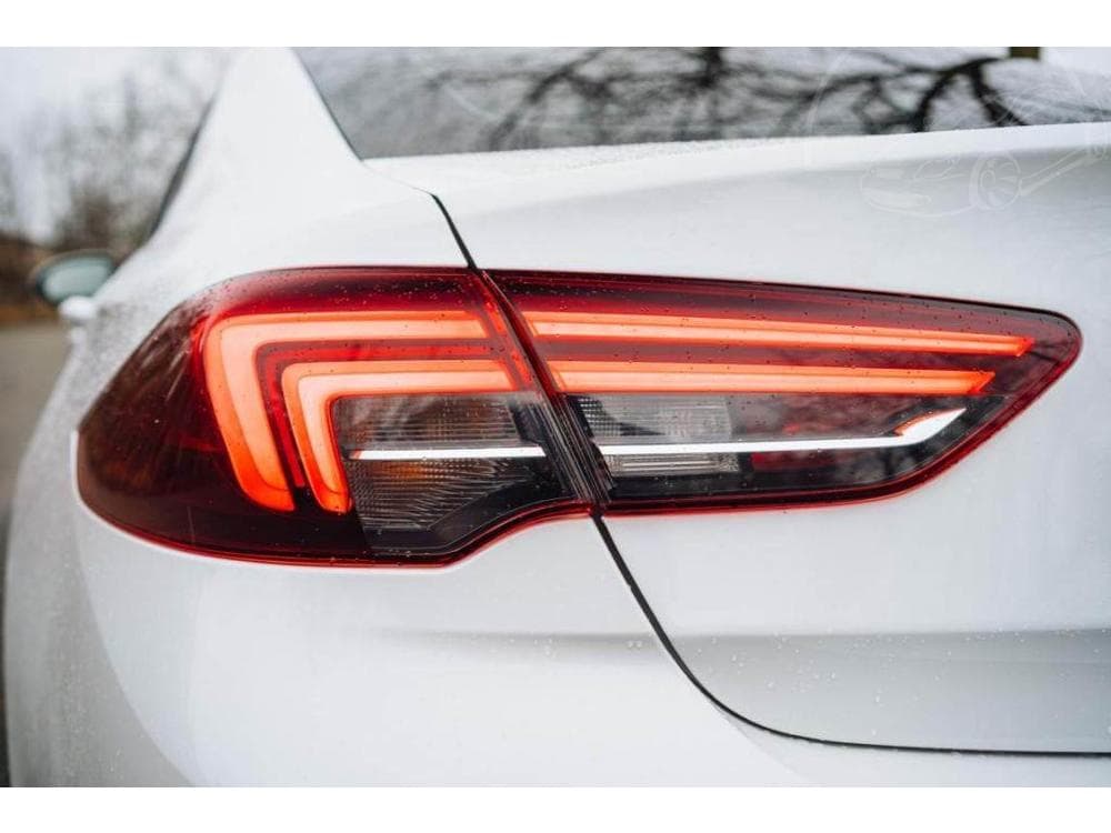 2017 Opel INSIGNIA - 43