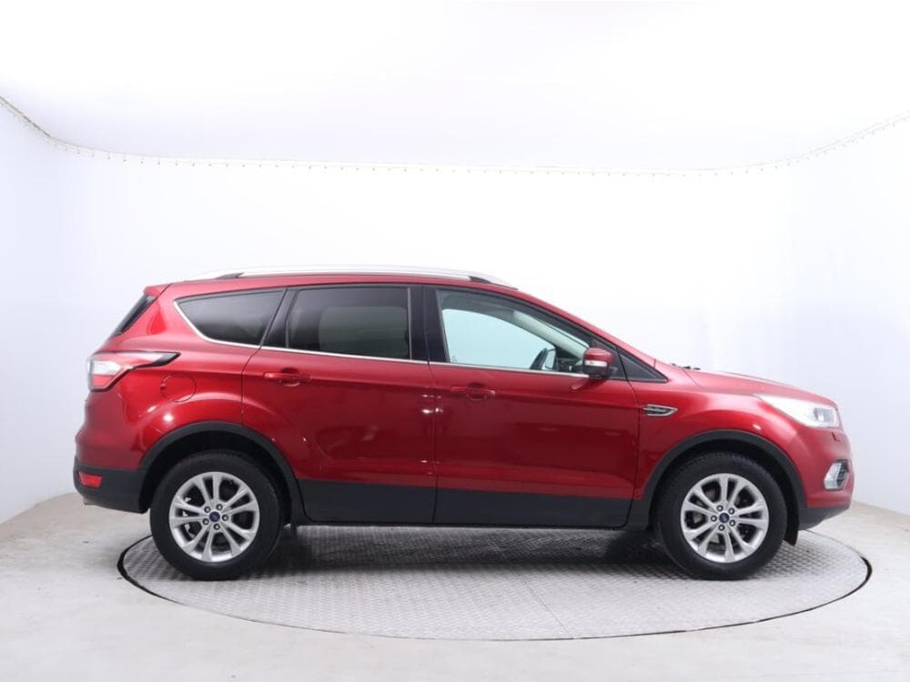 2018 Ford KUGA - 11