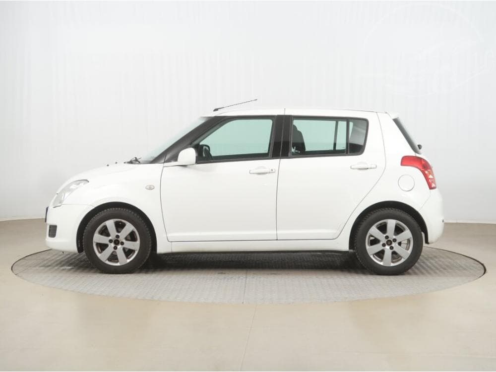 2009 Suzuki SWIFT - 7