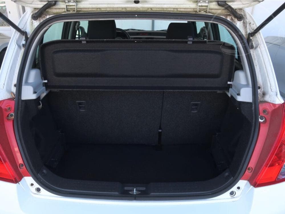 2009 Suzuki SWIFT - 37