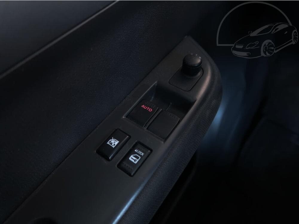 2009 Suzuki SWIFT - 40