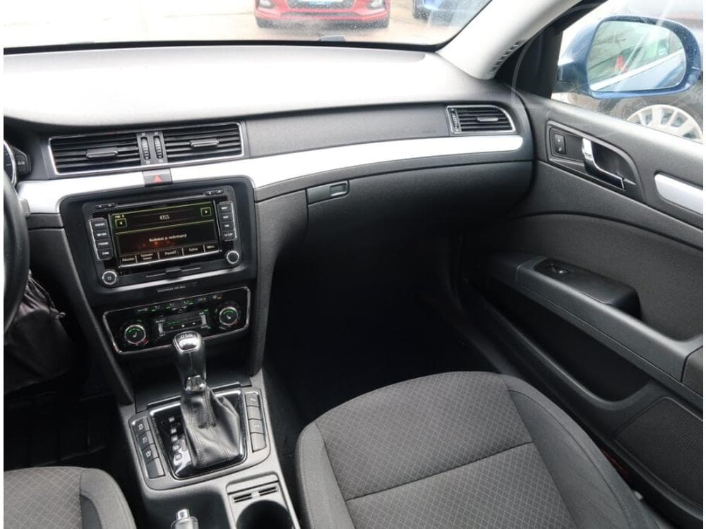 2014 Škoda SUPERB - 29